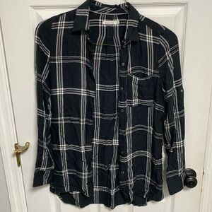 Kenneth Cole reaction size small black and white striped flannel